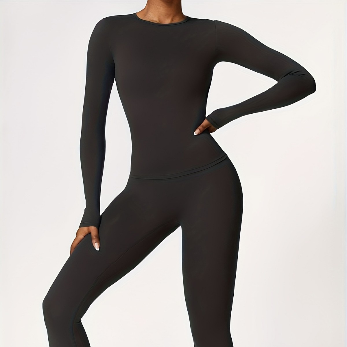 بدلة يوجا ضيقة ذات أكمام طويلة - مراجعة Yoga Fitness Women وسعره