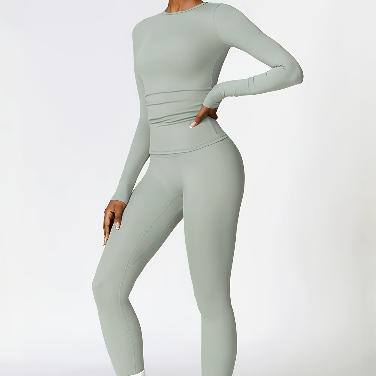 بدلة يوجا ضيقة ذات أكمام طويلة - مراجعة Yoga Fitness Women وسعره